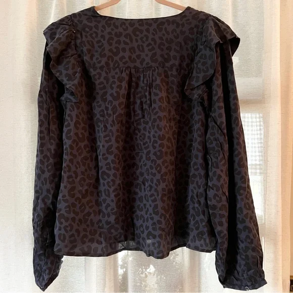Marine Layer Animal Print Top - Picture 7 of 7